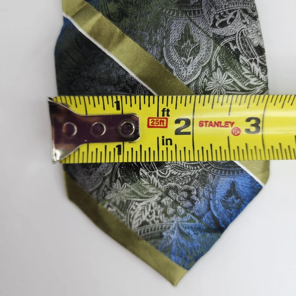 VAN HEUSEN Blue & Green Paisley Silk Tie.